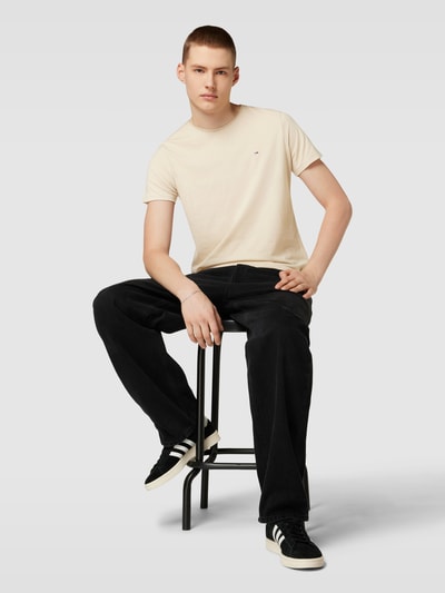 Tommy Jeans Slim Fit T-Shirt mit Label-Stitching Beige 1