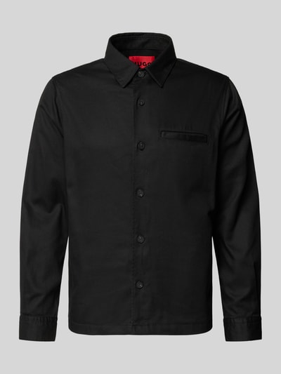 Produktfoto, Regular Fit Hemdjacke aus Lyocell-Baumwoll-Mix Modell 'ENOCK' von HUGO in Unifarben mit Umlegekragen, einreihiger Knopfleiste, Label-Schriftzug, Rückenpasse mit Cacharel-Falte, Brusttasche, seitlichen Eingrifftaschen und langen Ärmeln mit Manschette, glatte Struktur