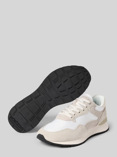 Produktfoto, Sneaker mit Logo-Detail Modell 'City' von HOFF aus mieszanki skóry, zaokrąglony krój, sznurowanie, profilowana podeszwa, wysokość obcasa 3 cm w rozmiarze 40, wysokość cholewki 8 cm w rozmiarze 40, szerokość w rozmiarze 40: 7 cm, beżowe i białe odcienie, gładka i zamszowa faktura