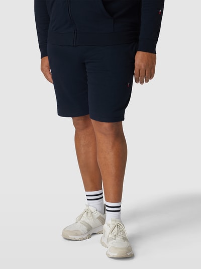 Tommy Hilfiger Big & Tall Szorty z dzianiny dresowej PLUS SIZE z wyhaftowanym logo Ciemnoniebieski 4