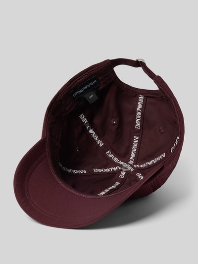 Produktfoto, Basecap mit Label-Applikation von Emporio Armani in Dunkelrot aus Material-Mix mit Stretch-Anteil, verstärkter Schirm, größenverstellbar