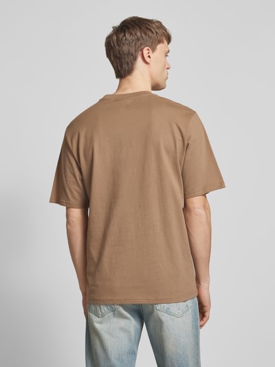 REVIEW T-Shirt mit Label-Print Mud 5