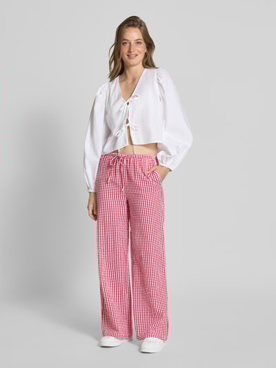 Gina Tricot Stoffhose mit weitem Bein und elastischem Bund Rot 1