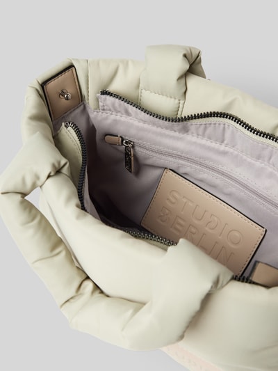 STUDIO BERLIN Handtasche mit Label-Badge Modell 'MITTE' Mint 5