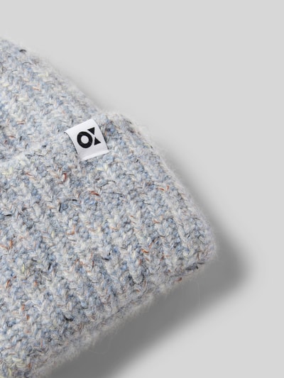 OPUS Beanie met labeldetail, model 'Amaddie' Lichtblauw - 2