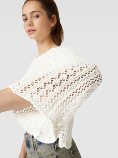 Only Cropped Strickpullover mit Allover-Lochstickereien Modell 'NOLA' Offwhite 3