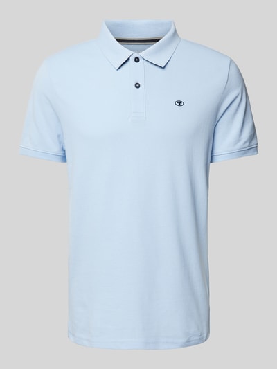 Tom Tailor Poloshirt in unifarbenem Design mit Label-Stitching Hellblau 2