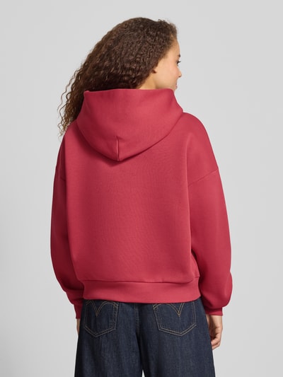 REVIEW Bluza z kapturem o kroju regular fit z kieszenią kangurka Wiśniowy 5