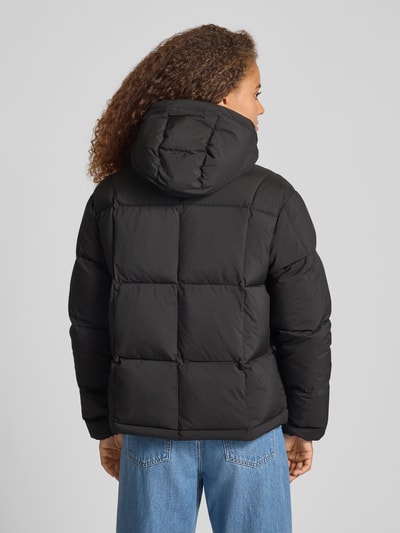 Tommy Jeans Regular Fit Daunenjacke mit Logo-Stitching Modell 'ALASKA' Black 5