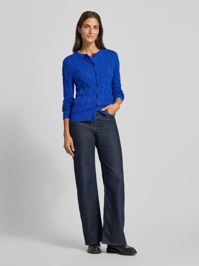 Tommy Hilfiger Regular Fit Strickjacke aus reiner Wolle mit Zopf-Muster Royal 1