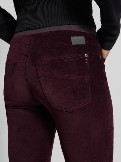 Raphaela By Brax Flared Fit Cordhose mit Viskose-Anteil Modell 'PAMINA' Bordeaux 3