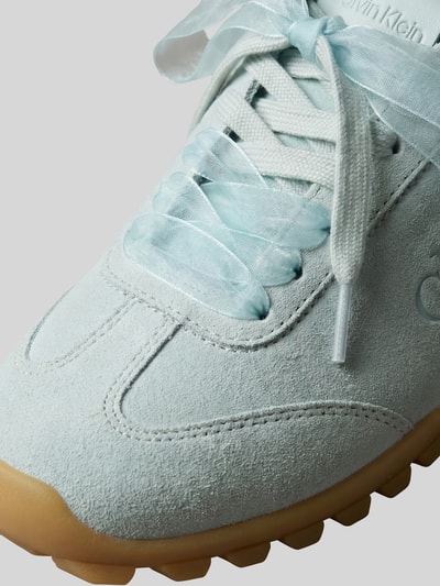 CK Calvin Klein Sneaker aus Veloursleder mit zwei Schnürsenkeln Hellblau 4