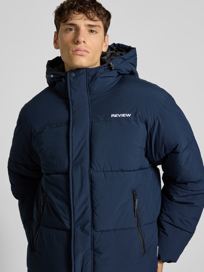 REVIEW Steppjacke mit Label-Stitching und Reißverschlusstaschen Marine 3