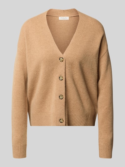 Christian Berg Woman Regular Fit Strickjacke aus reiner Wolle Camel 2