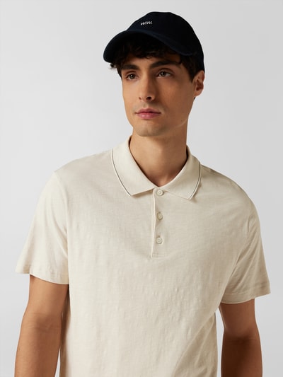 Theory Poloshirt mit Knopfleiste Sand 3