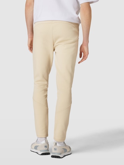 PUMA PERFORMANCE Sweatpants mit Label-Print Beige 5