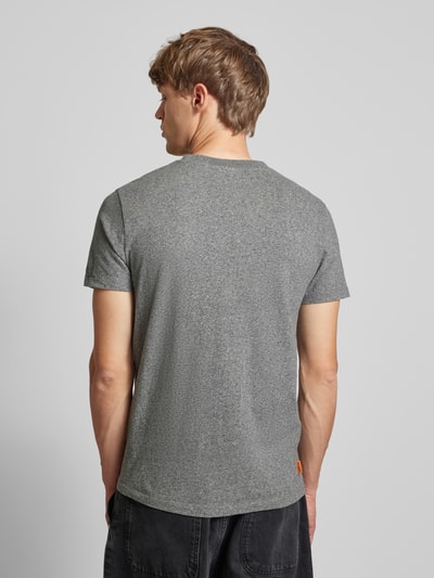 Superdry T-Shirt mit Label-Stitching Mittelgrau Melange 5