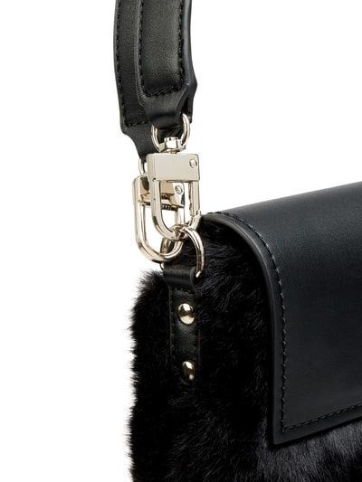 Guess Crossbodytas van imitatiebont, model 'Brightside' Zwart - 6