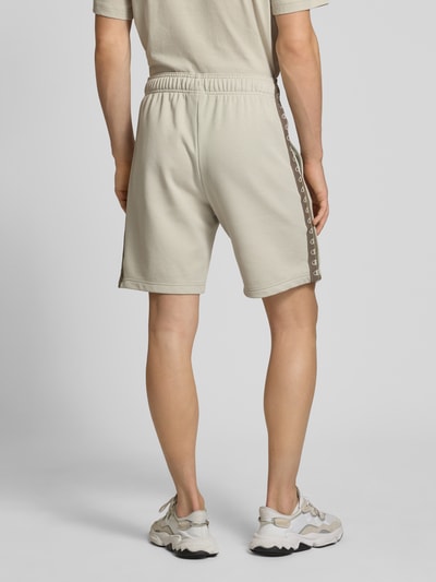 CHAMPION Sweatshorts mit Logo-Print Modell 'TAPE' Beige 5
