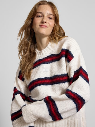 Tommy Jeans Regular Fit Strickpullover mit Alpaka-Anteil Ecru 3