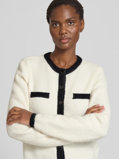 Gestuz Strickjacke mit Knopfleiste Modell 'alpha' Offwhite 3