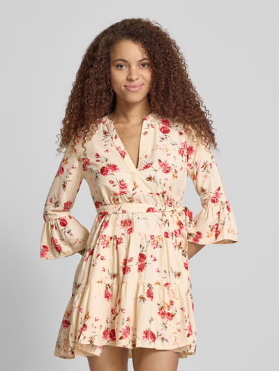 ONLY Figurumspielendes Freizeitkleid mit Taillengürtel zum Binden Modell 'SINA' Ecru 4