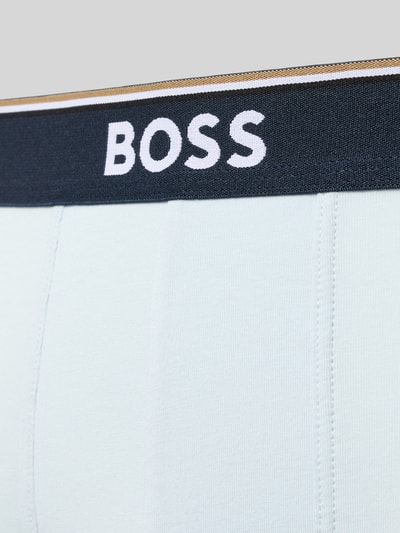 Produktfoto, jasnoniebieska tkanina o drobnej fakturze, czarny pas z białym logo BOSS, Trunks aus Baumwoll-Mix im 3er-Pack von BOSS, Herren Pant & Trunk