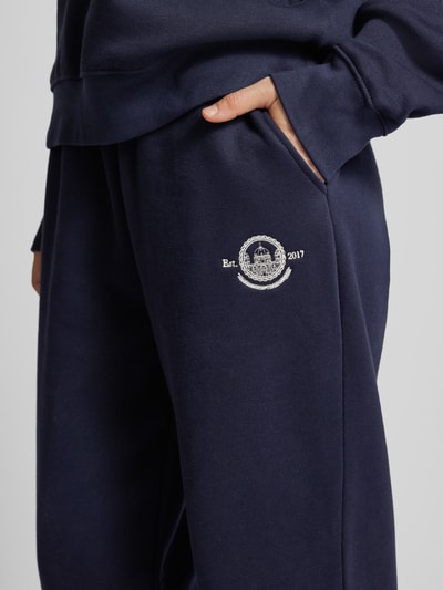 LeGer by Lena Gercke Regular Fit Sweatpants mit Label-Stitching Modell 'Maxime' Marine 3