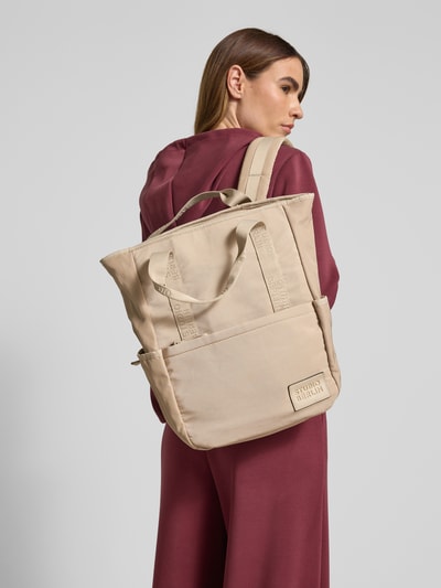 STUDIO BERLIN Rucksack mit Logo-Patch Modell 'Kreuzberg' Sand 1