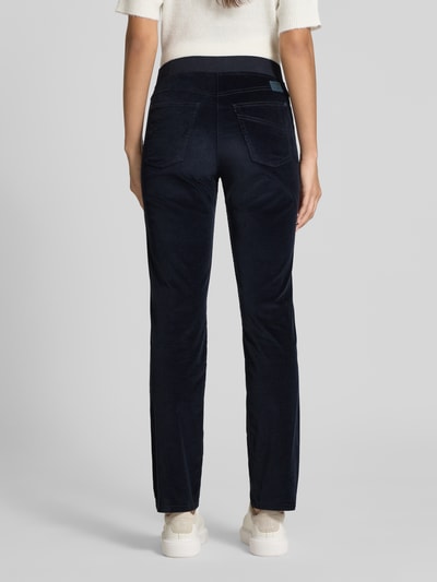 Raphaela By Brax Spodnie rozkloszowane z dodatkiem wiskozy model ‘PAMINA’ Granatowy 5