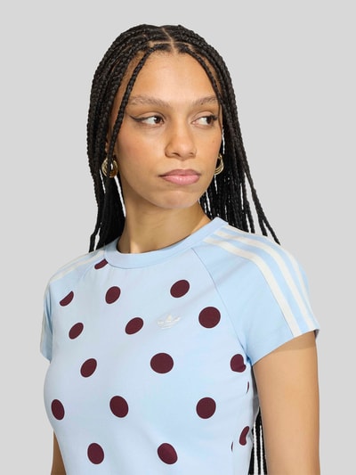 adidas Originals Slim Fit T-Shirt Modell 'CALI' Hellblau 3