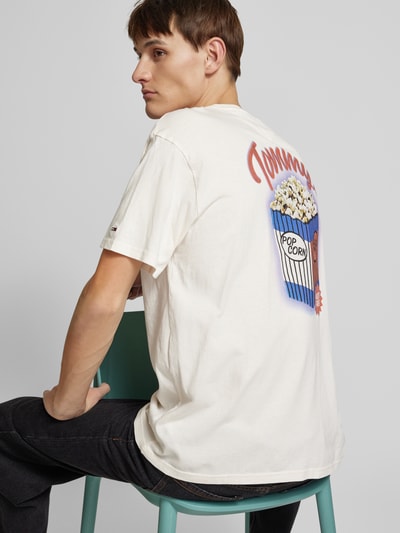 Tommy Jeans Relaxed Fit T-Shirt mit Logo-Stitching Modell 'NOVELTY' Offwhite 3