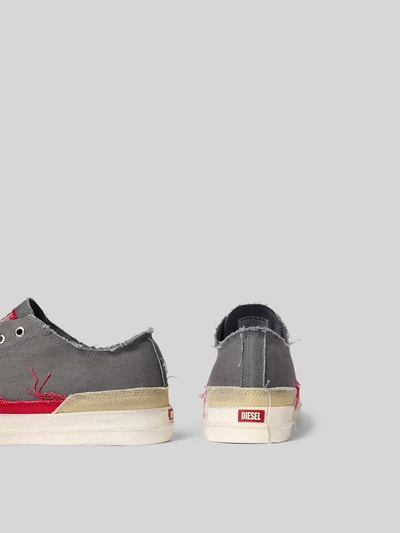 Diesel Schnürschuhe im Destroyed-Look Oliv 3