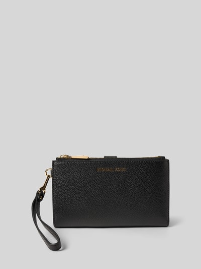 Produktfoto, Portemonnee uit echt leer model 'Jet Set' van MICHAEL Michael Kors, structuurpatroon, logodetail, steekvakken binnenin.