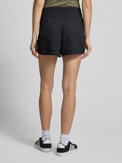 ADIDAS SPORTSWEAR Relaxed Fit Shorts in Ripp-Optik Modell 'PACER' Black 5