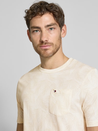 Tommy Hilfiger Regular Fit T-Shirt aus reiner Baumwolle Offwhite 3
