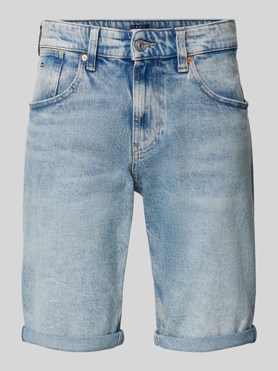 Produktfoto, Regular Fit Jeansshorts aus Baumwoll-Mix Modell 'RONNIE' von Tommy Jeans in hellblauer Denim-Optik mit Label-Patch, Logo-Stitching, Nieten und 5-Pocket-Design, strukturierte Oberfläche