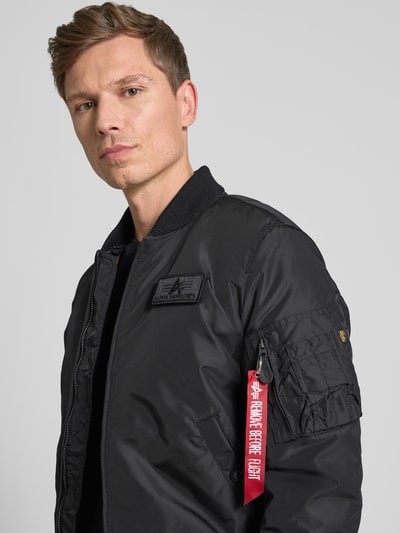 Alpha Industries Bomberjacke mit Kapuze Modell 'MA-1' Black 3