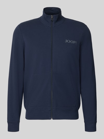 Produktfoto, dunkelblaue Sweatjacke mit Logo und Stehkragen von JOOP! Collection, Baumwoll-Elasthan-Mix, Regular Fit, Reißverschluss.