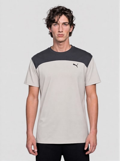 PUMA Performance Regular Fit T-Shirt mit DryCell Technology Modell 'PUMATECH Essentials Tee' Hellgrau 4