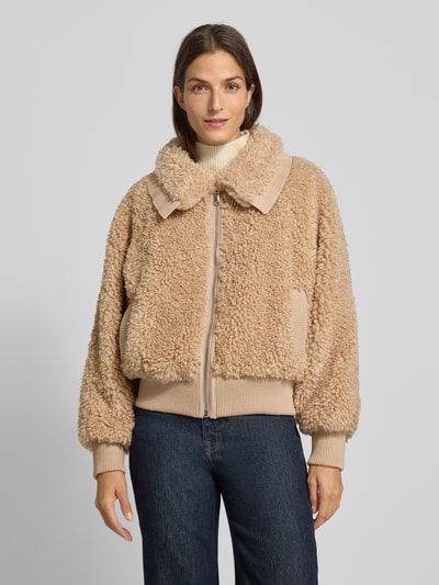 Essentiel Antwerp Loose fit jack van imitatiebont met platte kraag Beige - 4