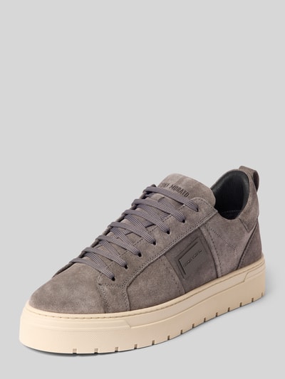 Produktfoto, Sneaker aus echtem Leder Modell 'Moose' von Antony Morato, heren sneakers met afgeronde pasvorm, vetersluiting, geprofileerde zool, hakhoogte maat 44: 4 cm, schachthoogte: 9 cm, schachtbreedte: 8 cm, grijs suède, crèmekleurige zool, gladde en zachte textuur