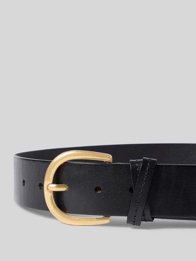 Produktfoto, Gürtel aus echtem Leder von Marc O'Polo in Schwarz mit goldfarbener Schnalle, glatte Textur, Damen Gürtel