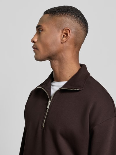 MCNEAL Sweatshirt mit Stehkragen Schoko 3