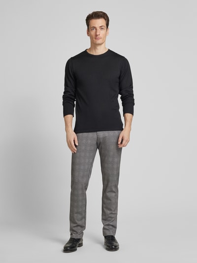 Christian Berg Men Regular Fit Chino mit Gürtelschlaufen Mittelgrau 1