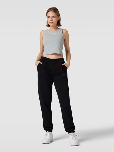 TheJoggConcept Crop Top in Ripp-Optik Modell 'RASMINE' Flieder 1