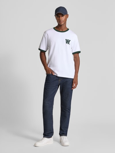 Wood Wood T-Shirt mit geripptem Rundhalsausschnitt Modell 'Parker' Weiss 1