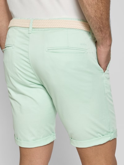 MCNEAL Slim fit bermuda met riem Grasgroen gemêleerd - 3