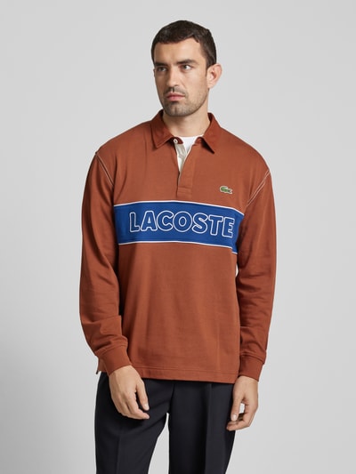 Lacoste Koszulka polo o kroju relaxed fit z wyhaftowanym logo Orzechowy 4