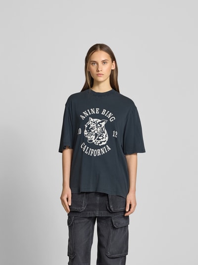 Anine Bing T-Shirt mit Label-Print Mittelbraun 4